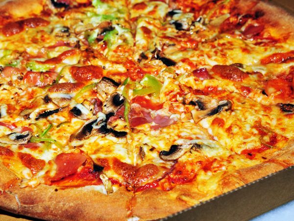 casa-bianca-thessaloniki-pizza